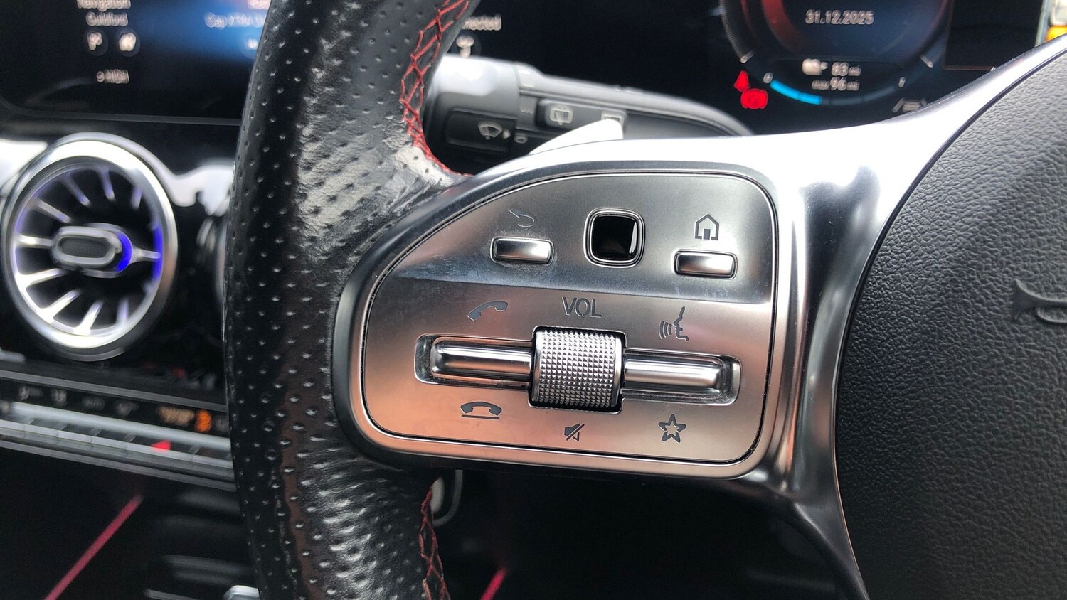 Used Mercedes-Benz EQA 2021 for sale - 76958624: Photo 19