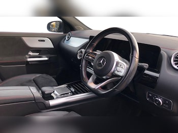 Used Mercedes-Benz EQA 2021 for sale - 76413685: Photo