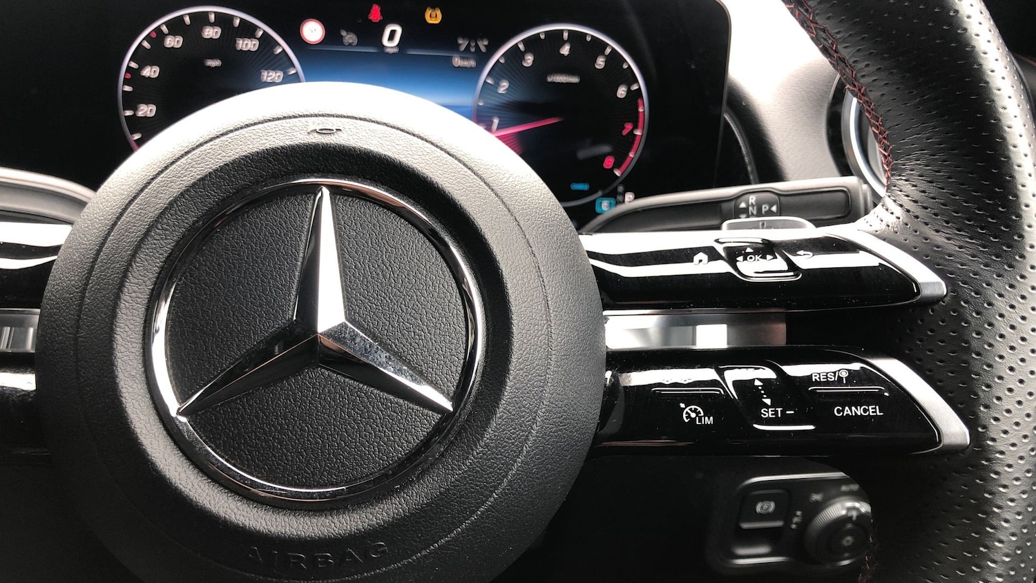 Used Mercedes-Benz GLB 2024 for sale - 76413713: Photo 28