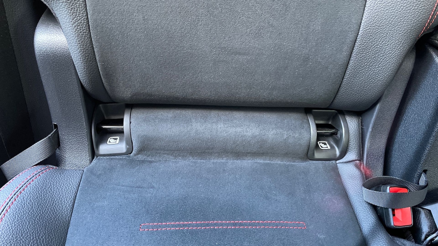 Used Mercedes-Benz GLB 2025 for sale - 76863115: Photo 37