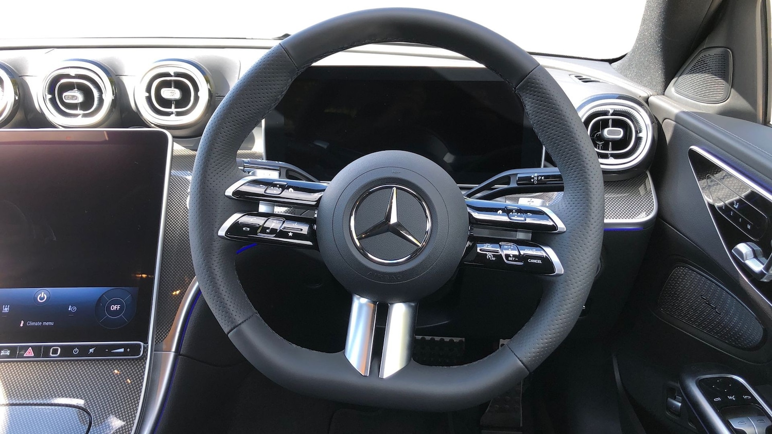 Used Mercedes-Benz C Class 2024 for sale - 76413809: Photo 9