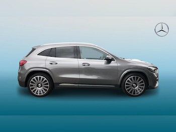 Used Mercedes-Benz GLA 2024 for sale - 76413723: Photo