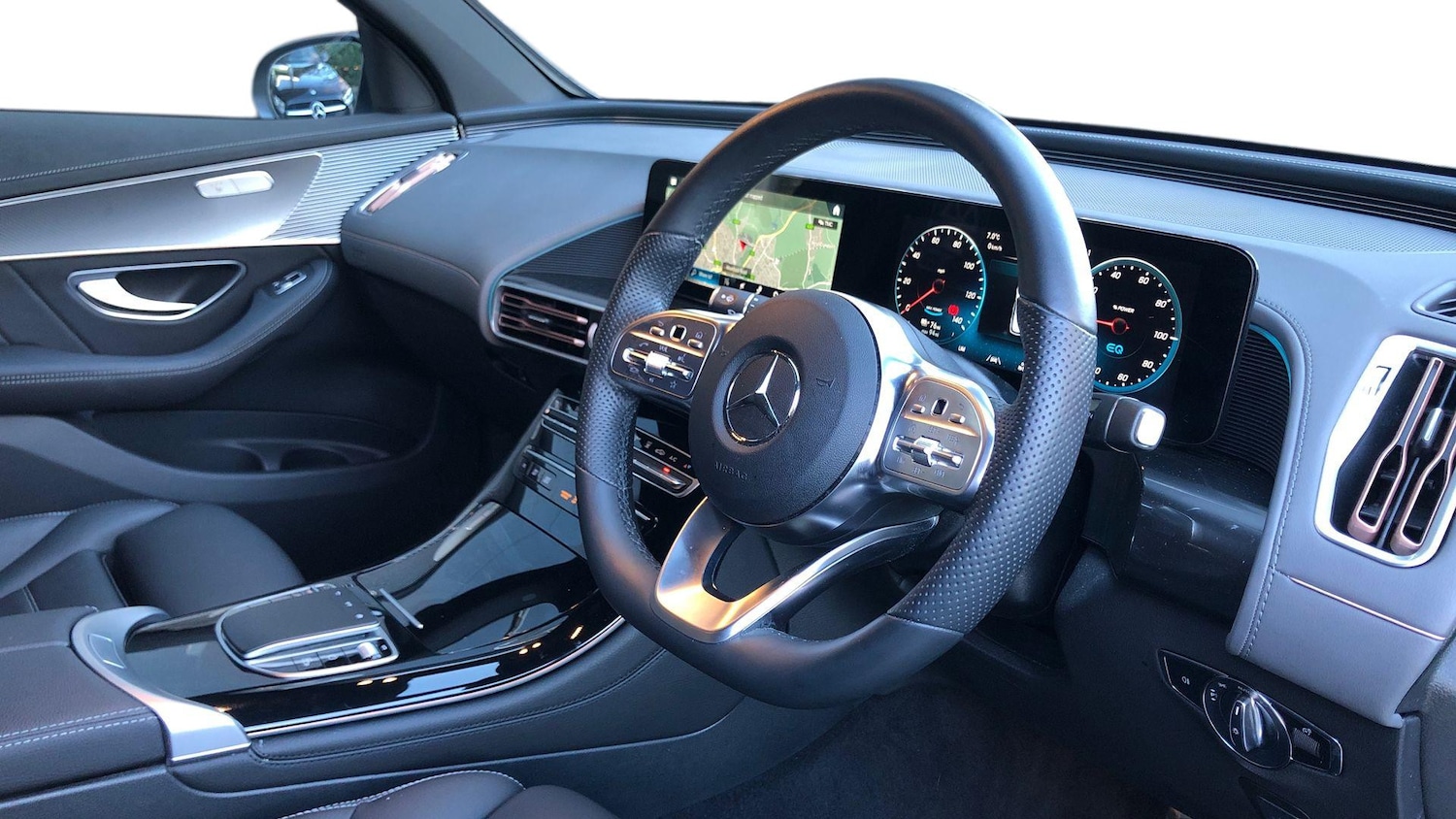 Used Mercedes-Benz EQC 2023 for sale - 76545885: Photo 3