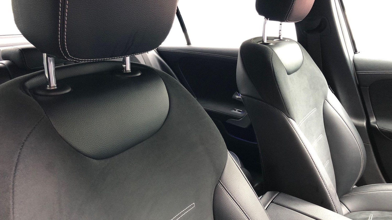 Used Mercedes-Benz A-Class 2022 for sale - 76413807: Photo 11