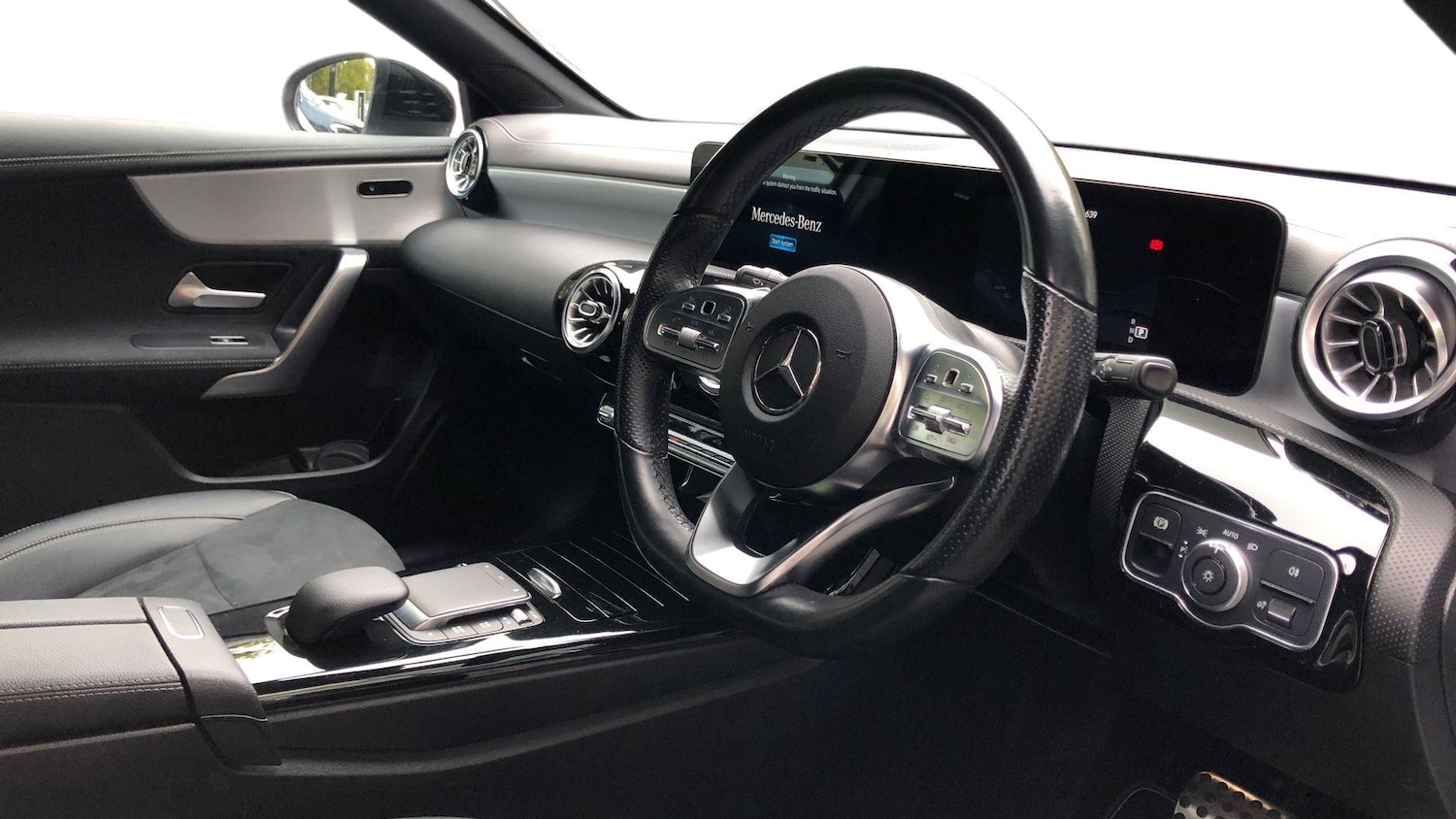 Used Mercedes-Benz A-Class 2022 for sale - 76413807: Photo 3