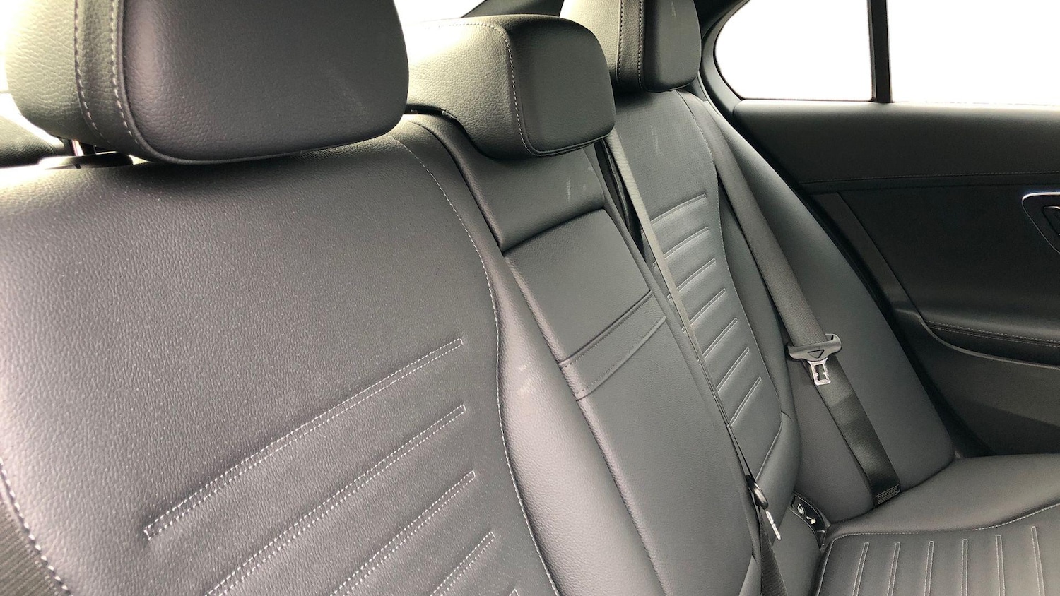 Used Mercedes-Benz C Class 2024 for sale - 76413840: Photo 12