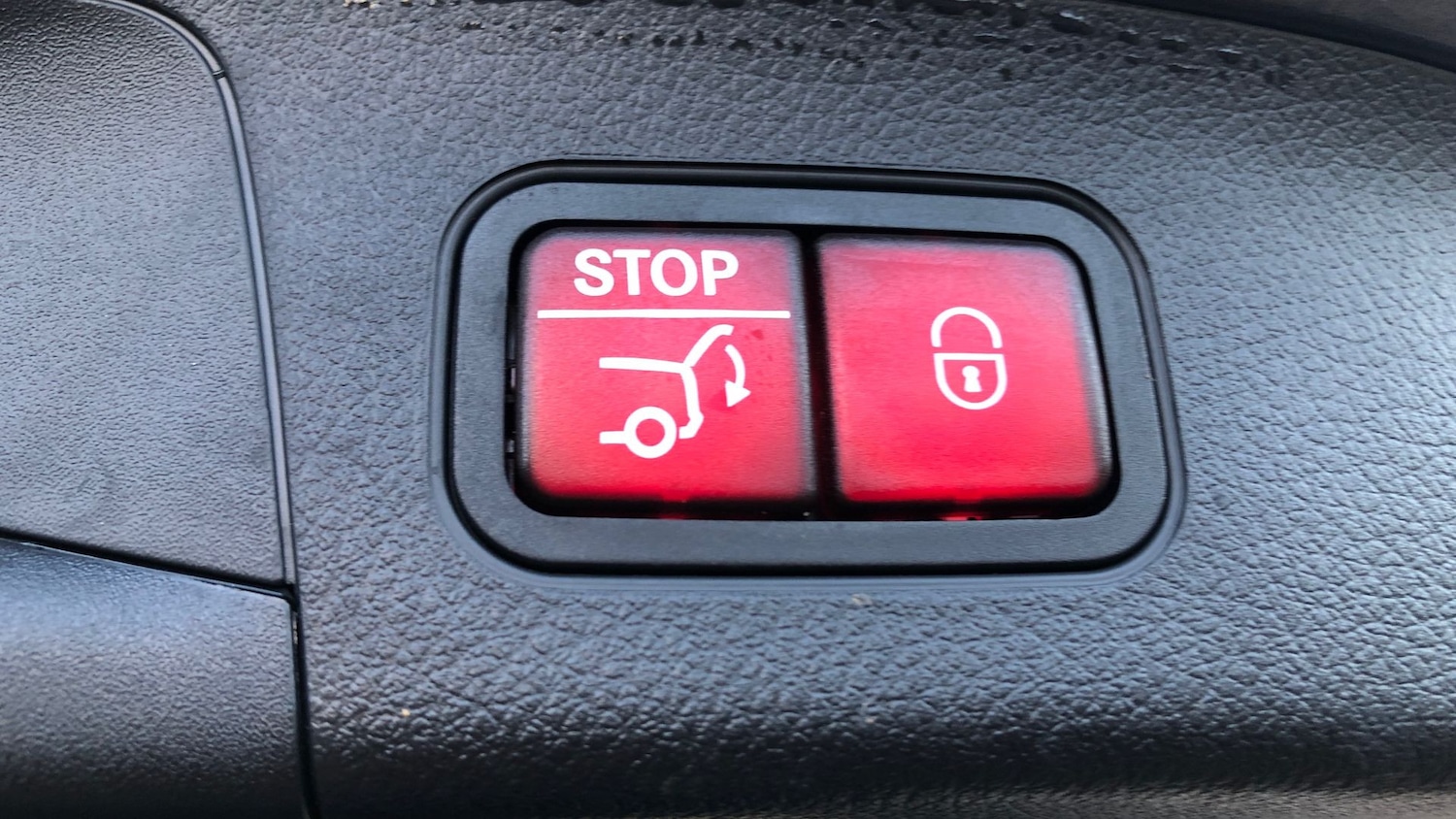 Used Mercedes-Benz GLA 2025 for sale - 77275159: Photo 23