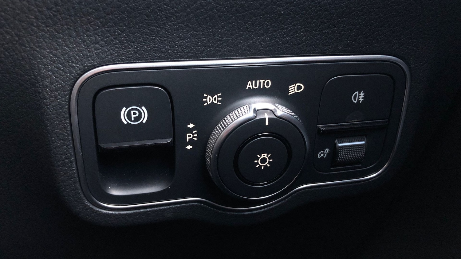 Used Mercedes-Benz GLA 2025 for sale - 77275159: Photo 25