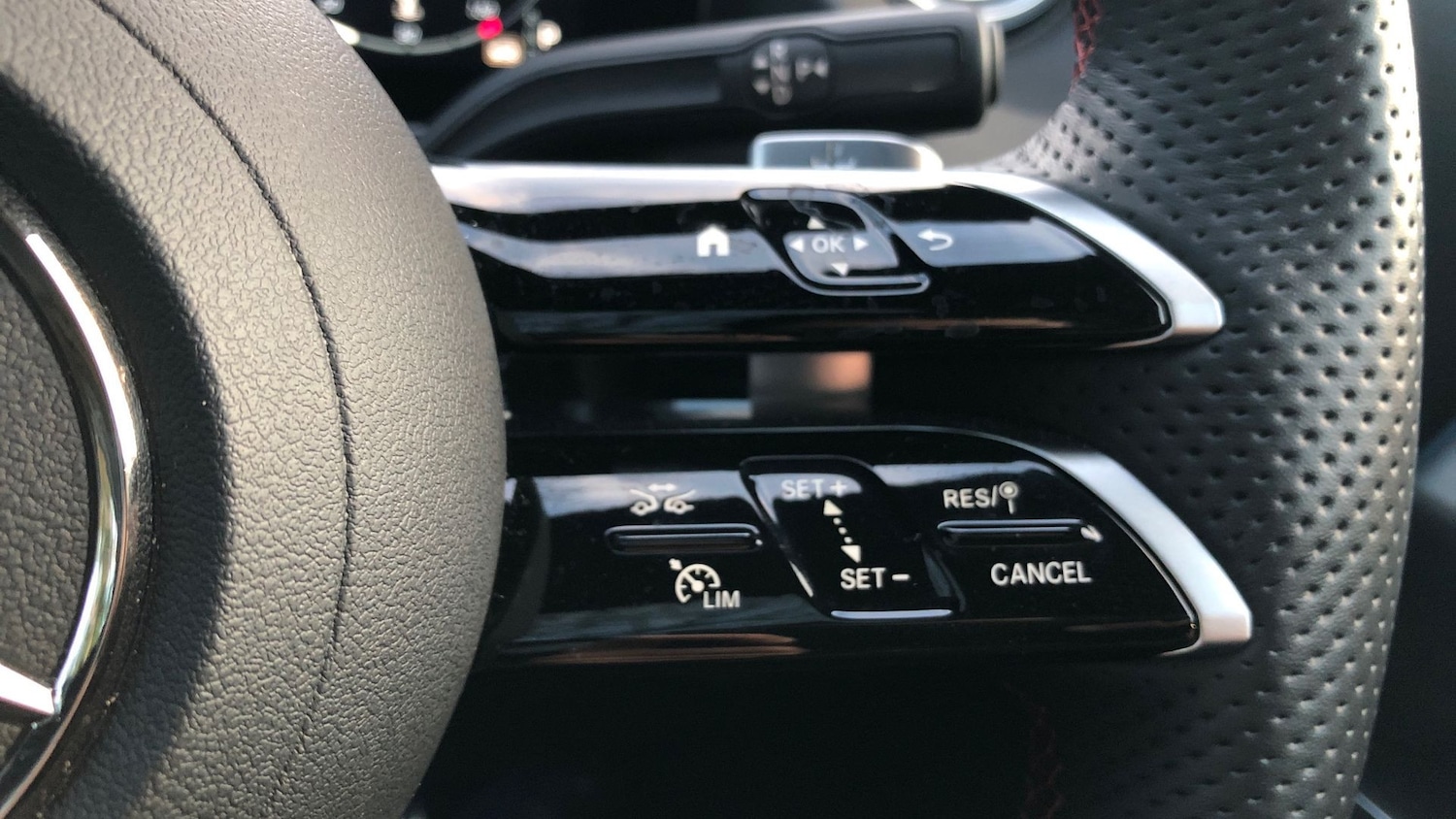 Used Mercedes-Benz GLA 2025 for sale - 77275159: Photo 33