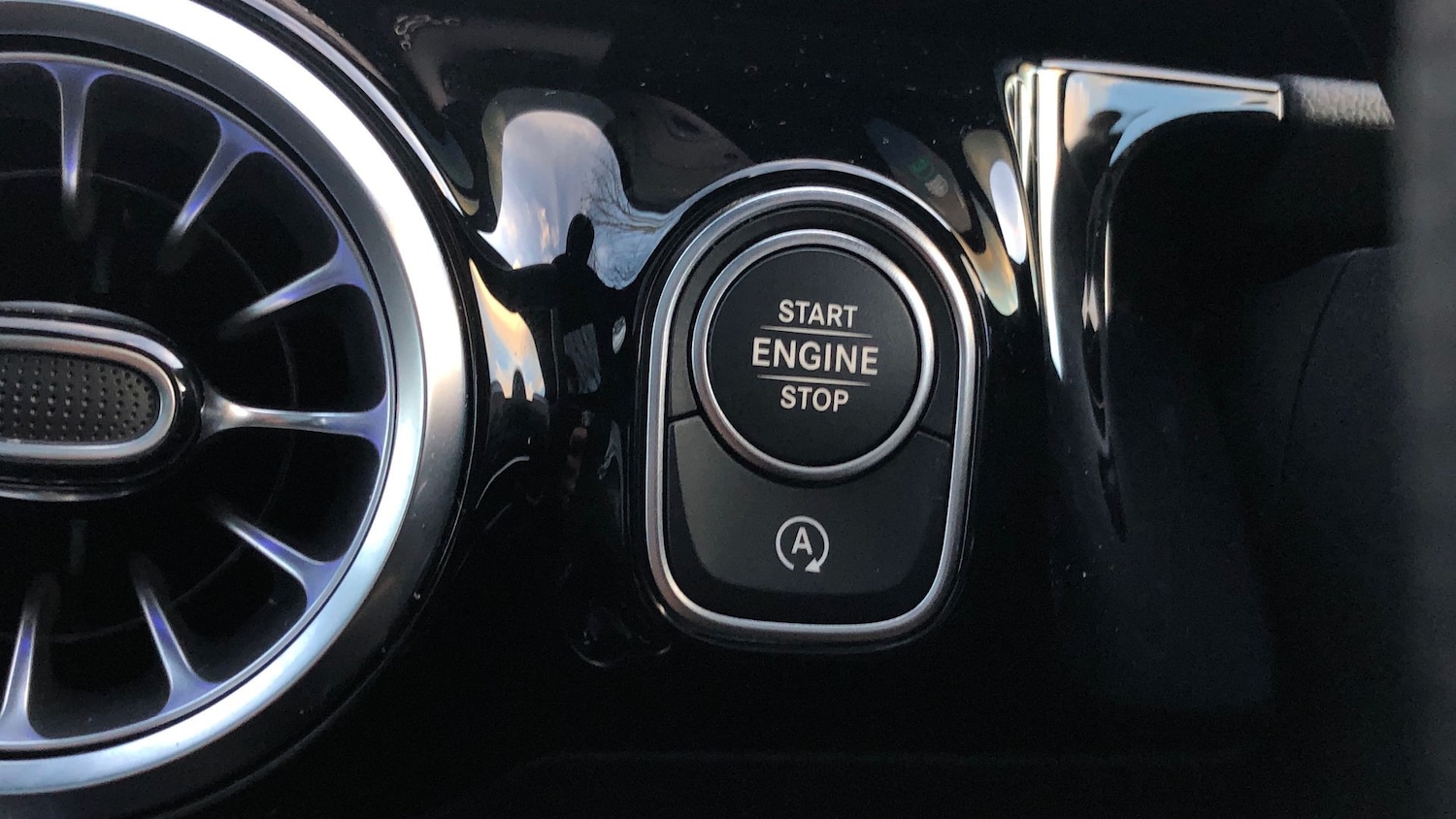 Used Mercedes-Benz GLA 2025 for sale - 77275159: Photo 36