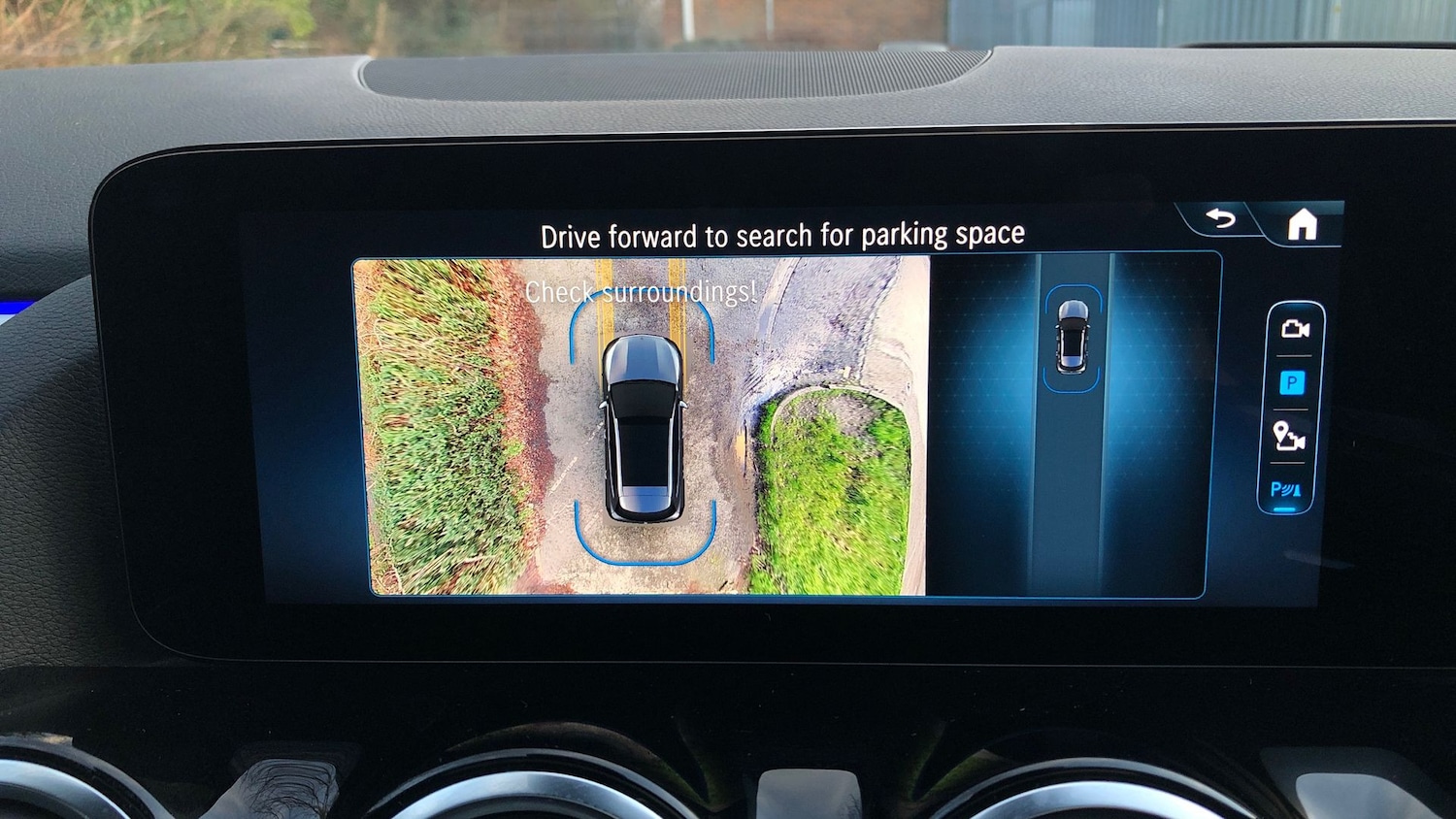 Used Mercedes-Benz GLA 2025 for sale - 77275159: Photo 37