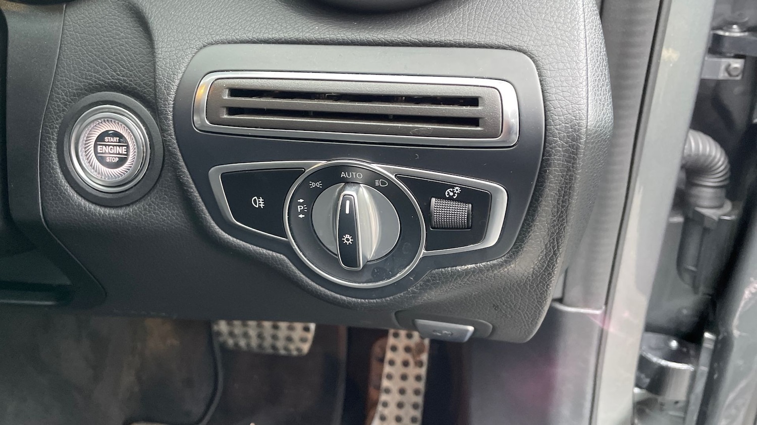 Used Mercedes-Benz C Class 2021 for sale - 77656672: Photo 33