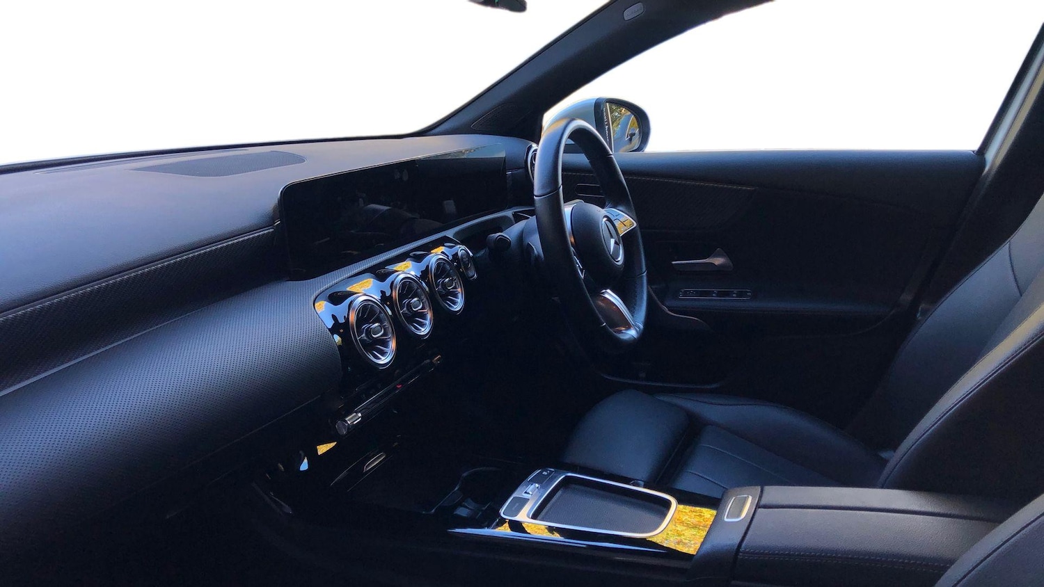 Used Mercedes-Benz A-Class 2023 for sale - 76413536: Photo 8