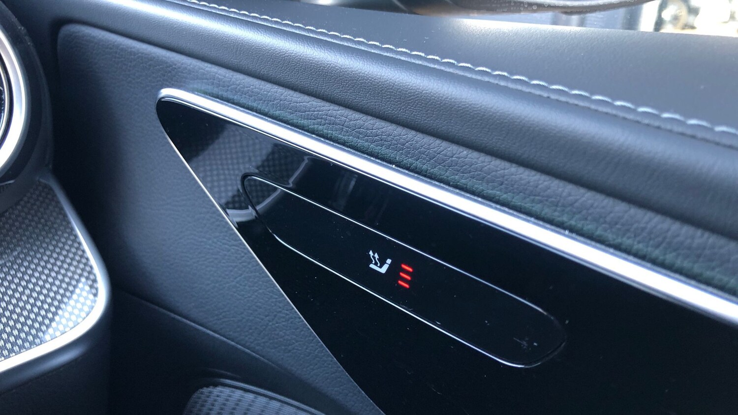 Used Mercedes-Benz C Class 2022 for sale - 76885234: Photo 31