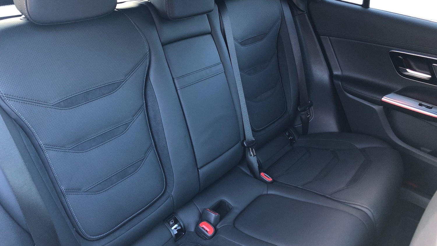 Used Mercedes-Benz GLC 2024 for sale - 77365439: Photo 12