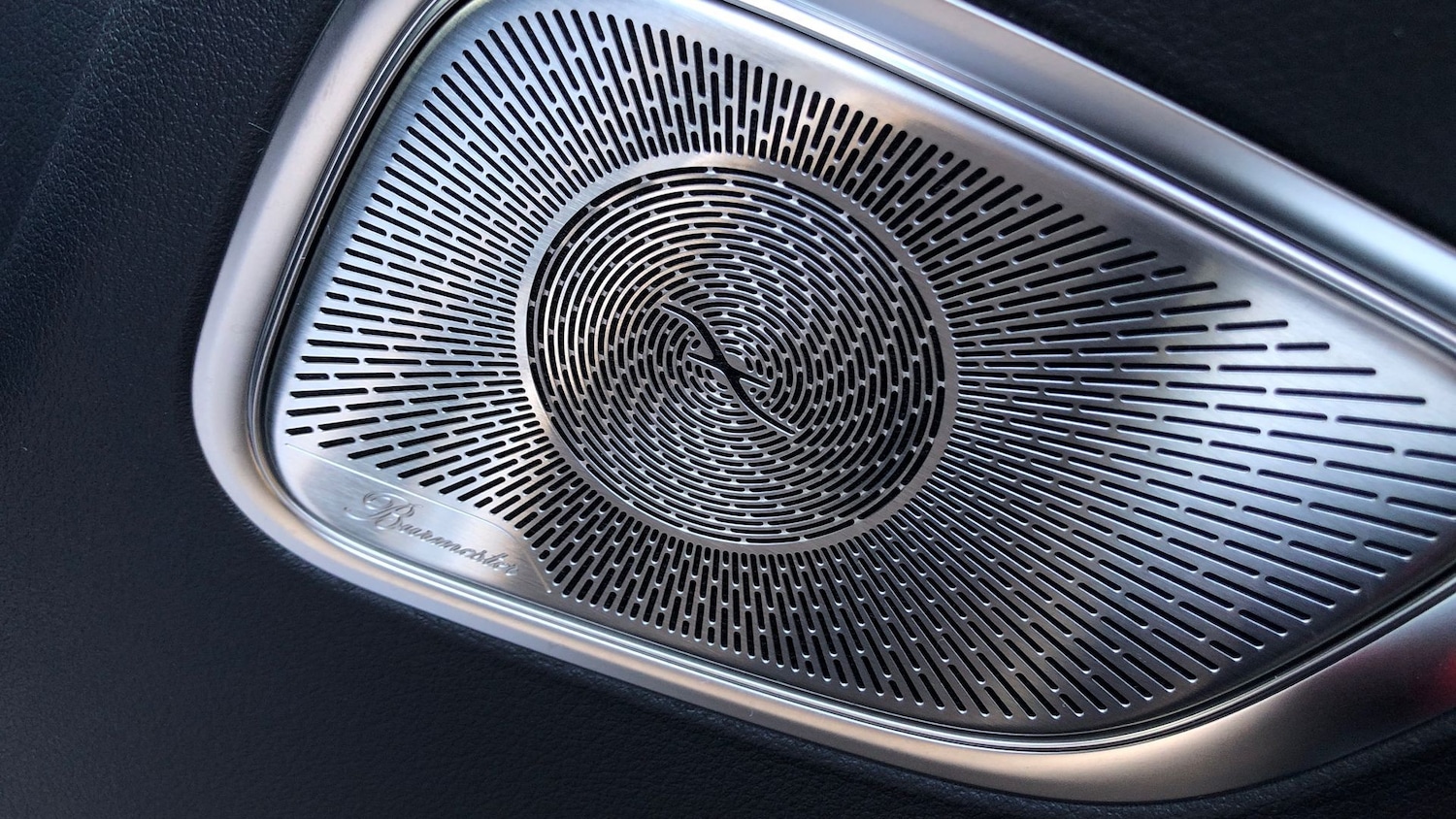 Used Mercedes-Benz GLC 2024 for sale - 77365439: Photo 34