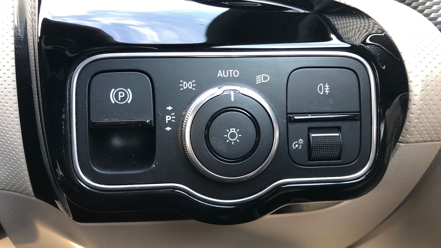 Used Mercedes-Benz A-Class 2022 for sale - 77447699: Photo 31