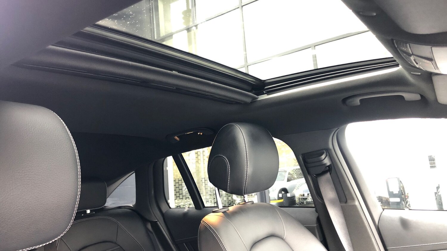 Used Mercedes-Benz EQC 2022 for sale - 76455690: Photo 23