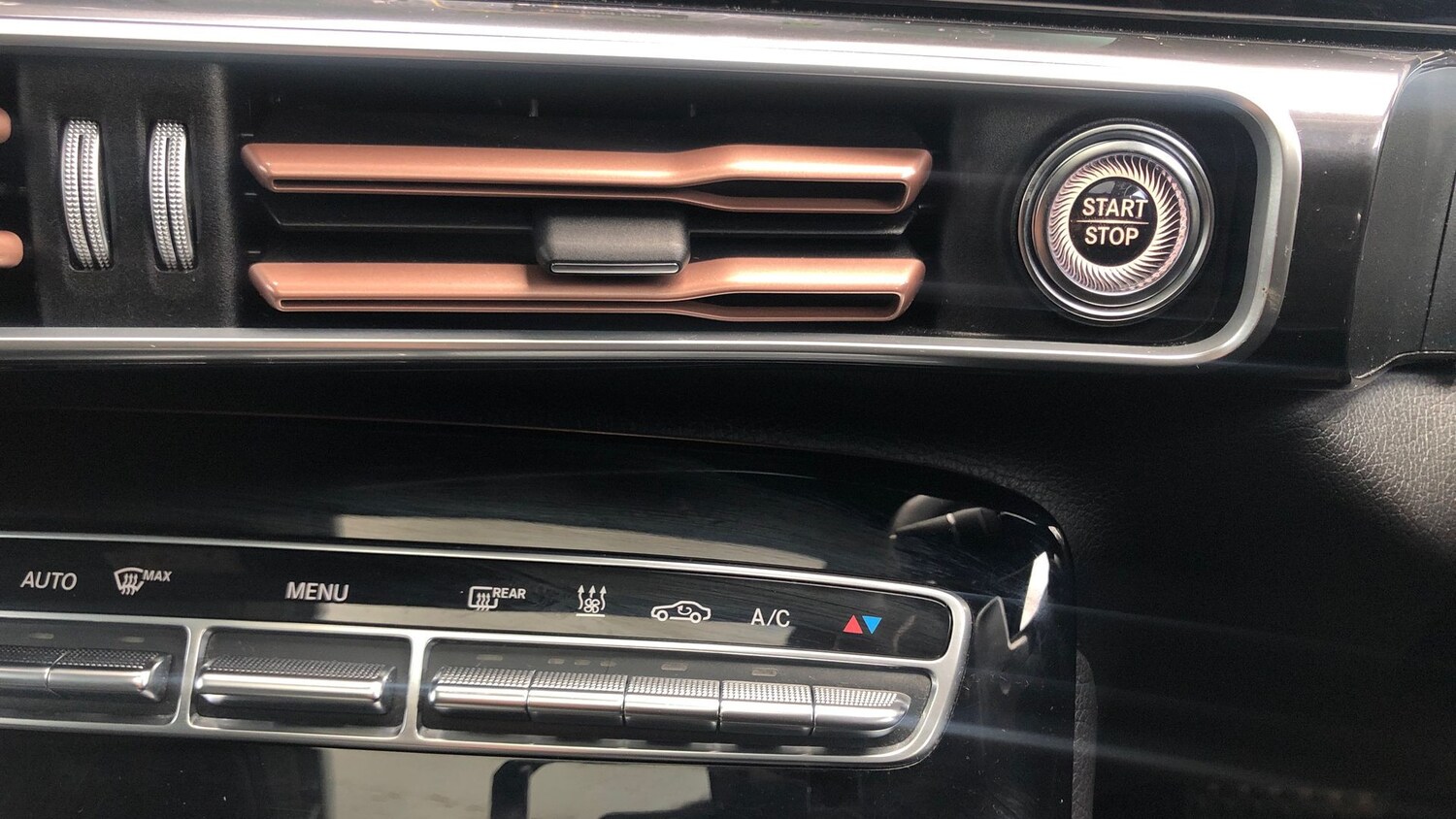 Used Mercedes-Benz EQC 2022 for sale - 76455690: Photo 27