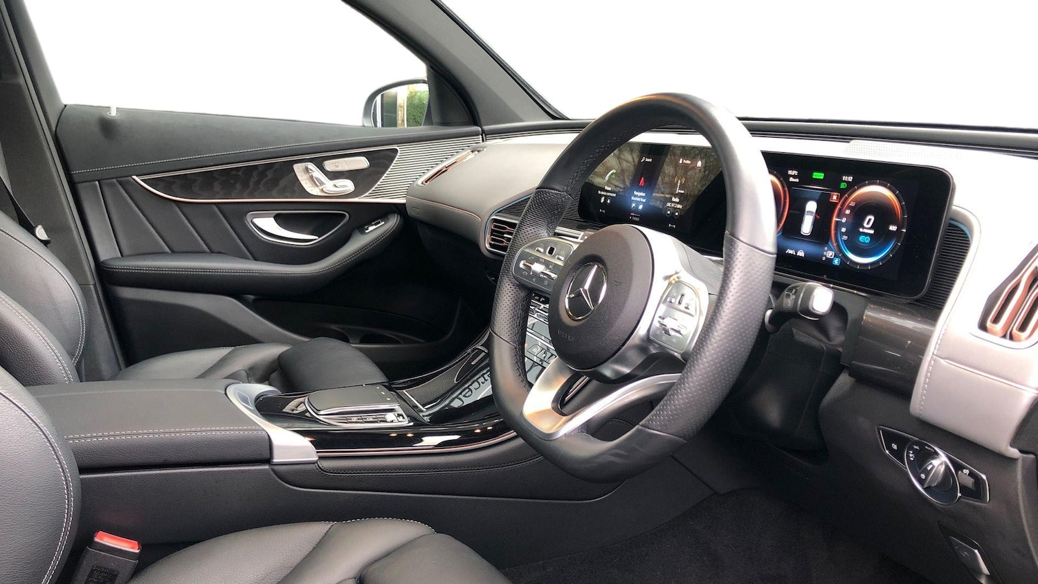 Used Mercedes-Benz EQC 2022 for sale - 76455690: Photo 3