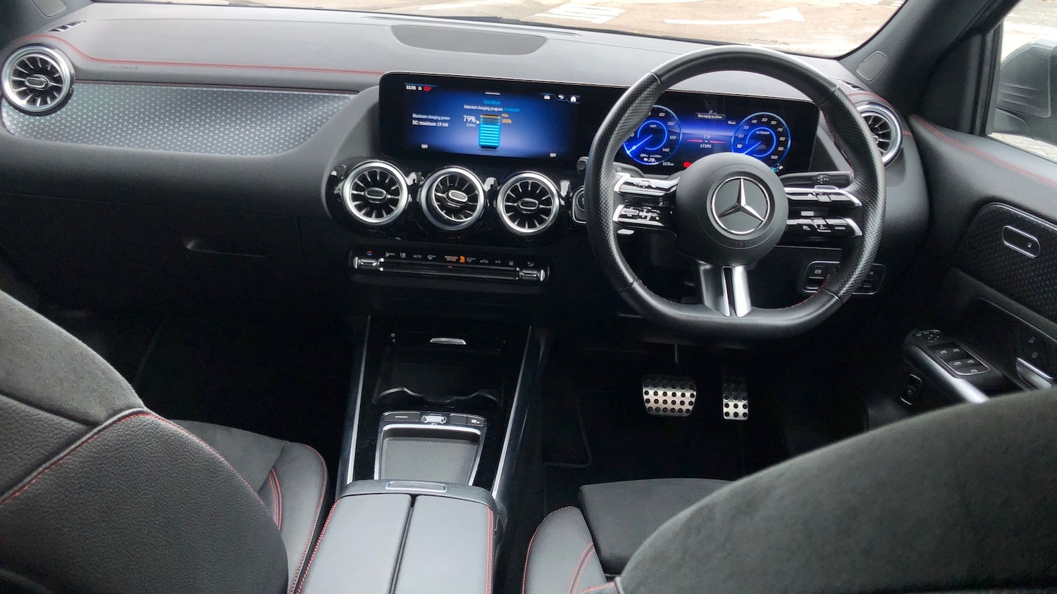 Used Mercedes-Benz EQA 2024 for sale - 76413709: Photo 18