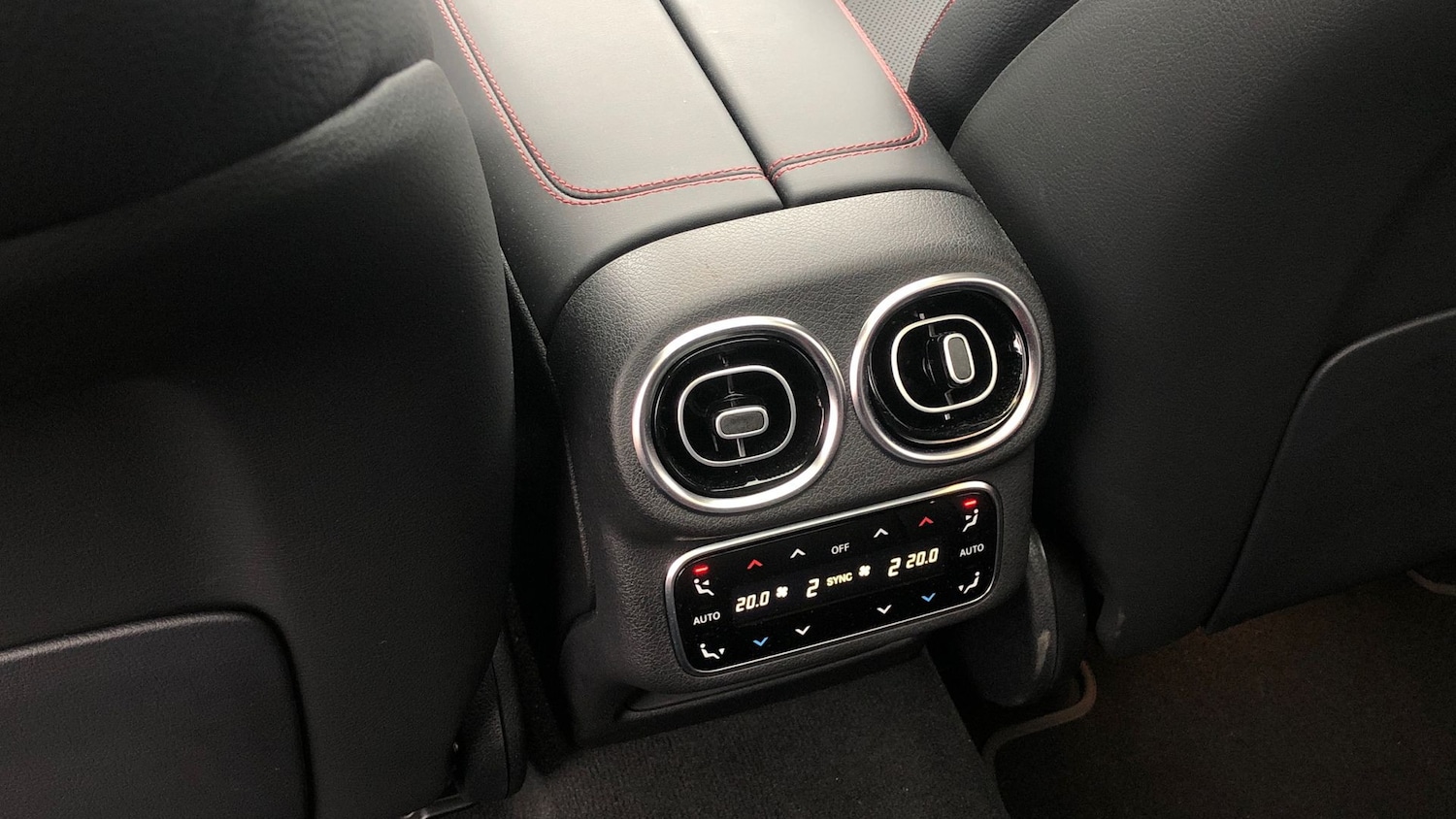 Used Mercedes-Benz GLC 2024 for sale - 76413790: Photo 22