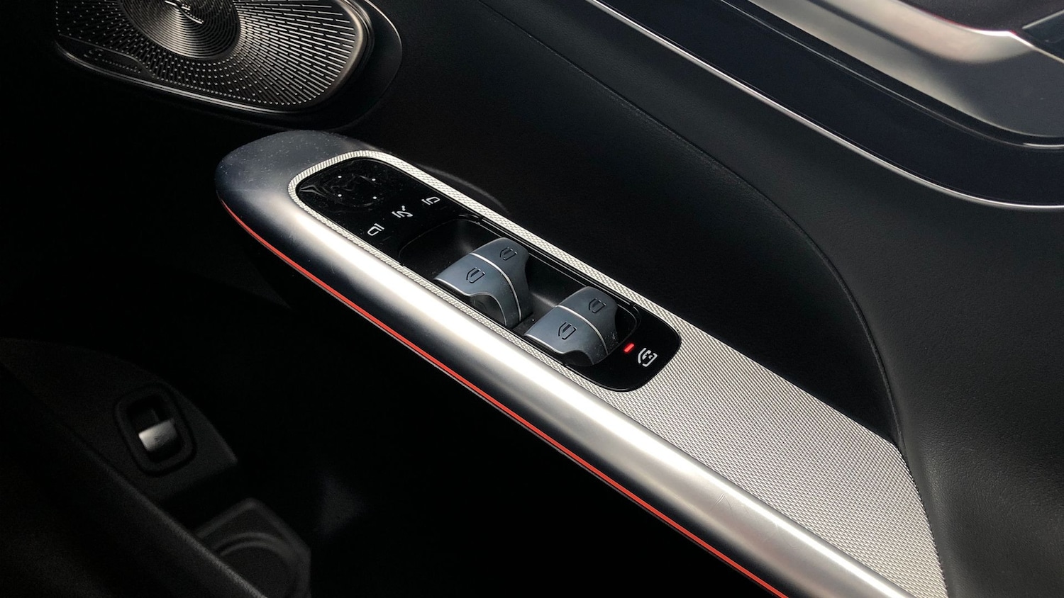 Used Mercedes-Benz GLC 2024 for sale - 76413790: Photo 28