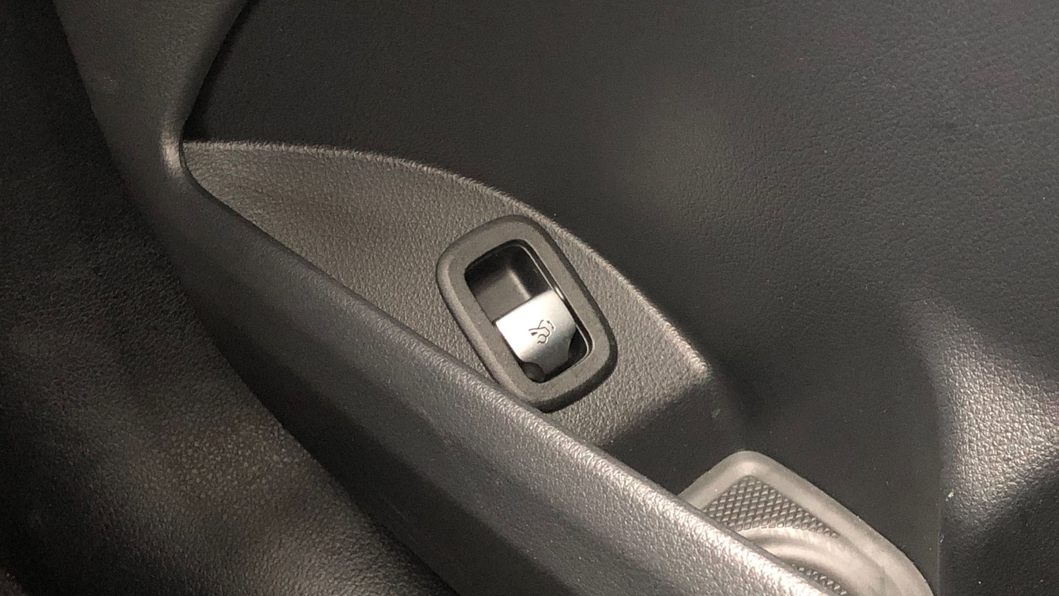 Used Mercedes-Benz GLC 2024 for sale - 76413790: Photo 29