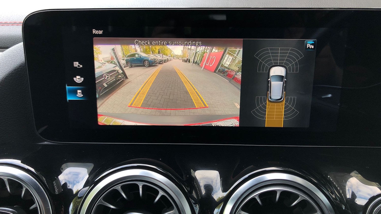 Used Mercedes-Benz EQA 2022 for sale - 76413836: Photo 34