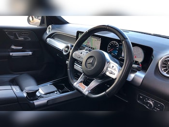 Used Mercedes-Benz GLB 2022 for sale - 77275158: Photo