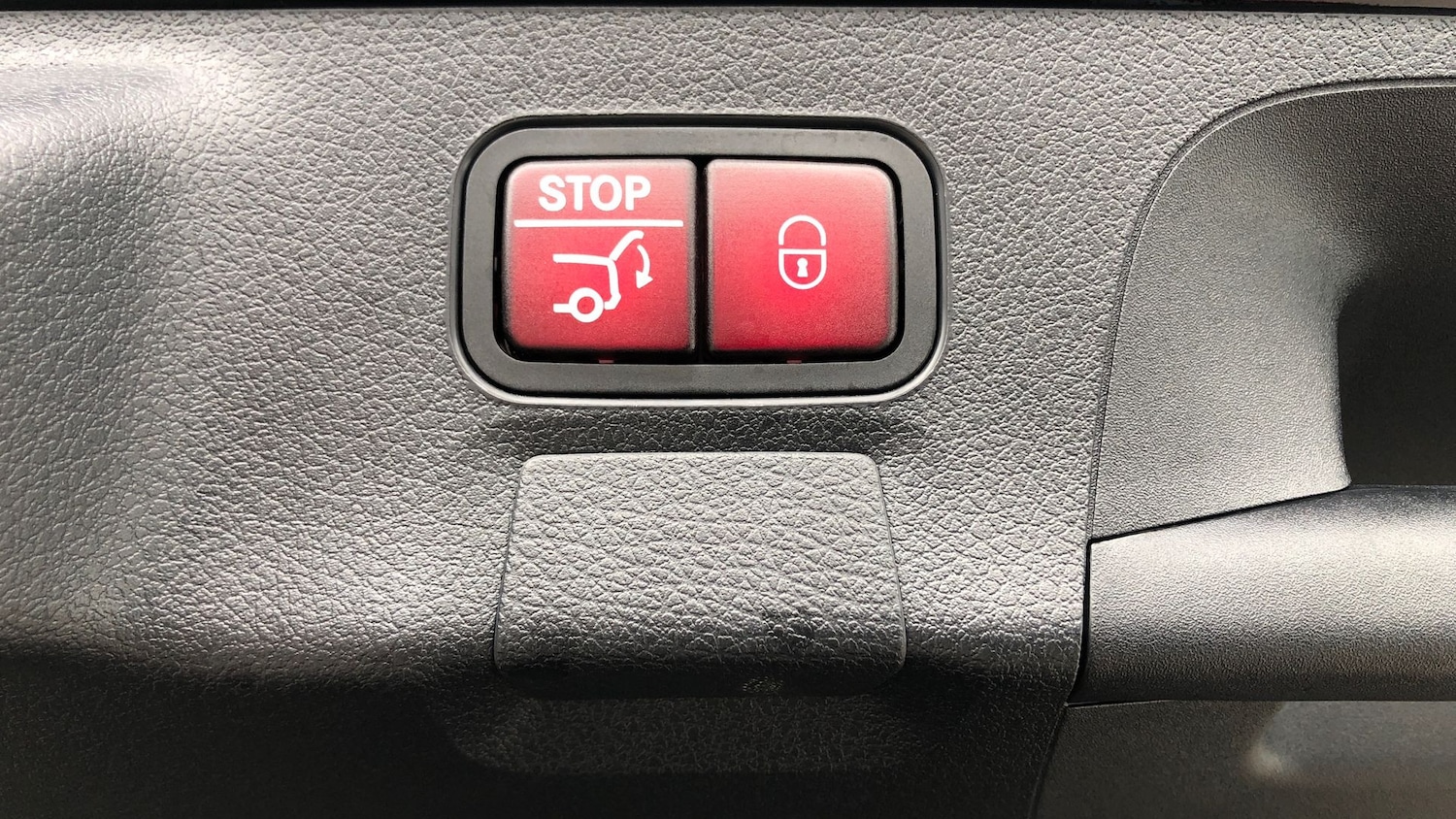 Used Mercedes-Benz CLA 2025 for sale - 76413826: Photo 29