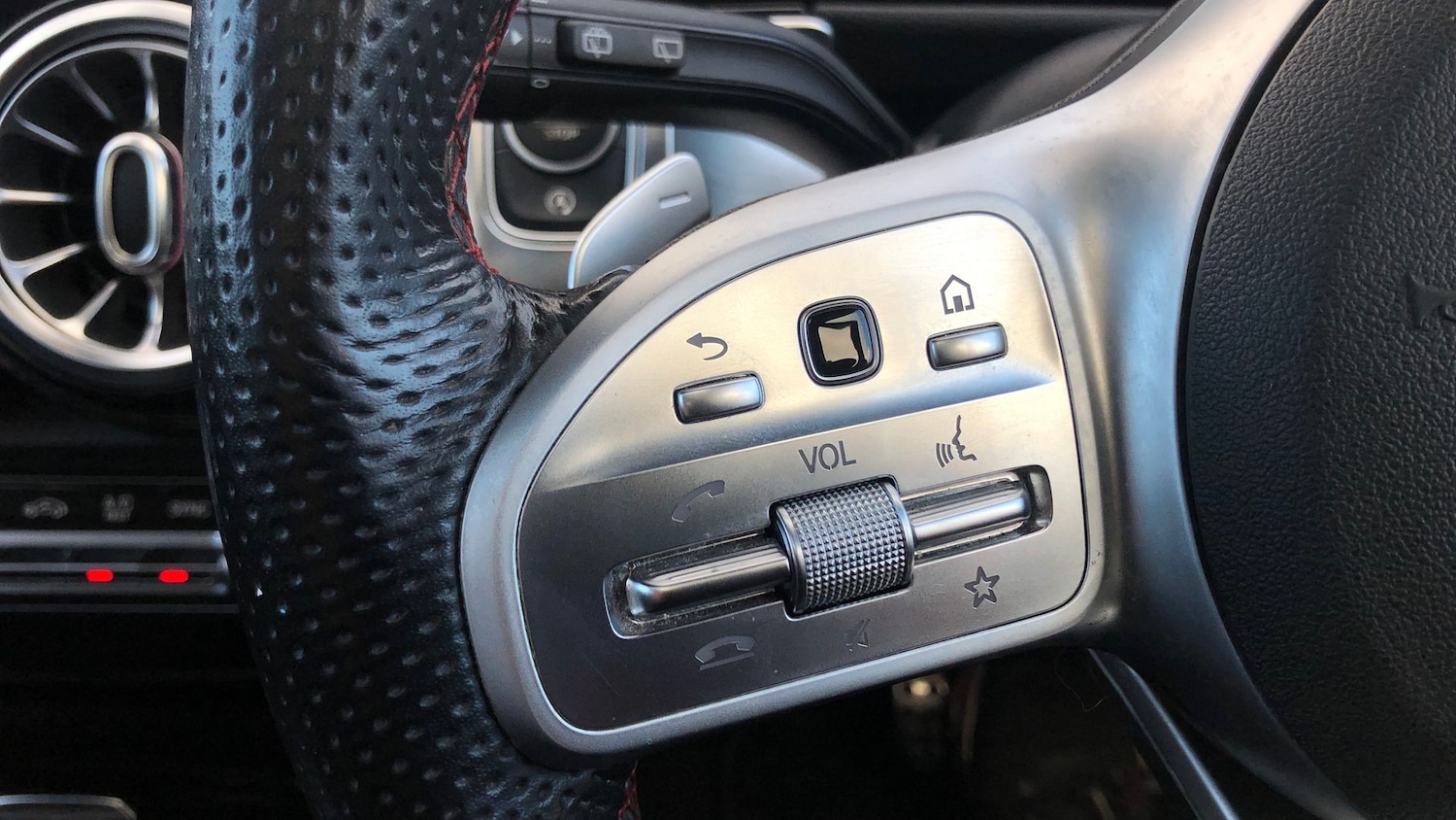 Used Mercedes-Benz GLB 2020 for sale - 76723404: Photo 19