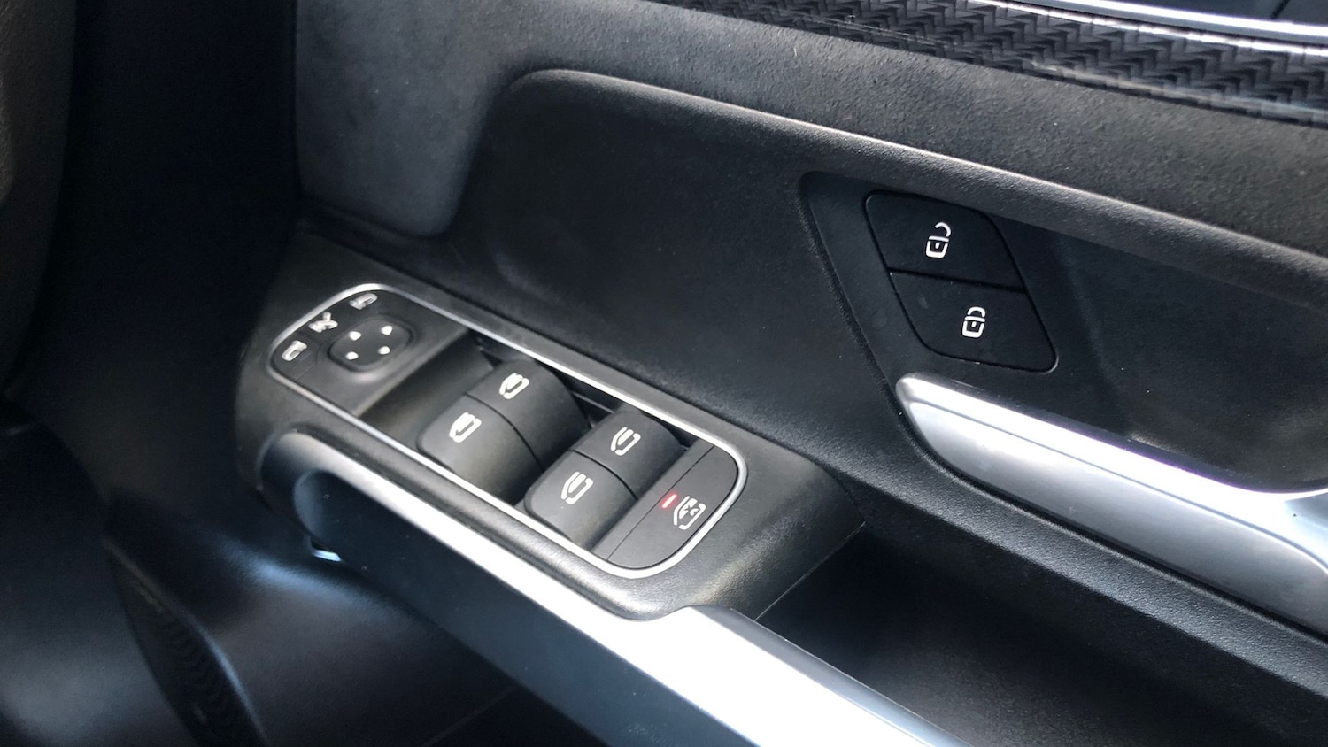 Used Mercedes-Benz GLB 2020 for sale - 76723404: Photo 32