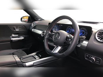 Used Mercedes-Benz EQB 2024 for sale - 76413465: Photo