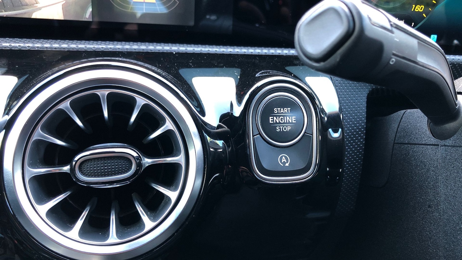 Used Mercedes-Benz CLA 2022 for sale - 76413695: Photo 17