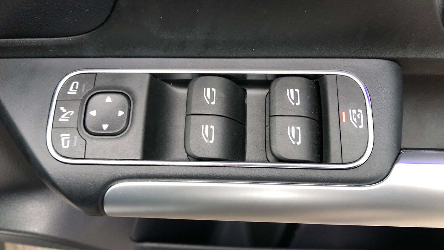 Used Mercedes-Benz EQA 2024 for sale - 76949470: Photo 27