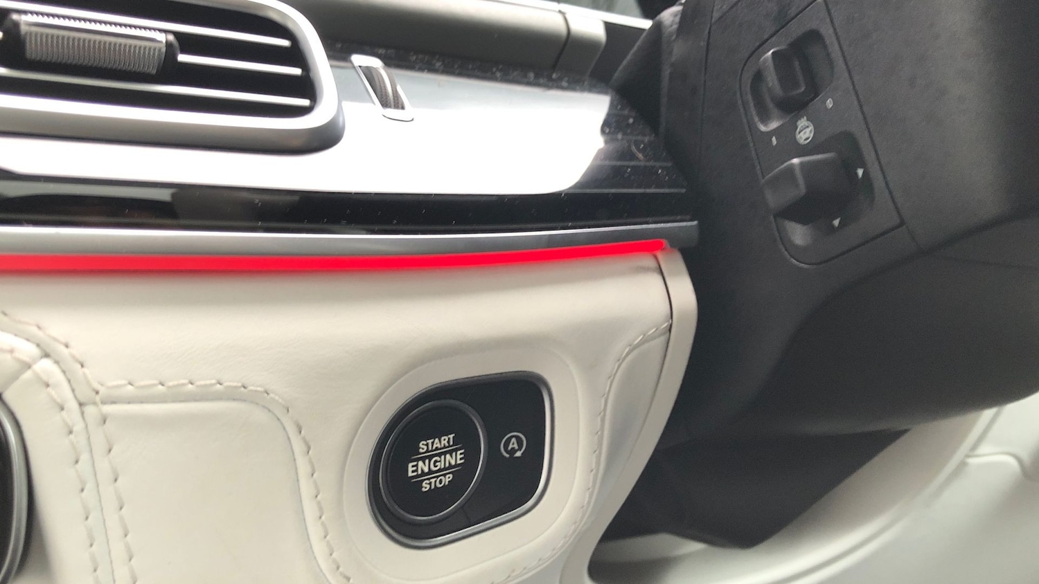 Used Mercedes-Benz GLS 2022 for sale - 77593208: Photo 32