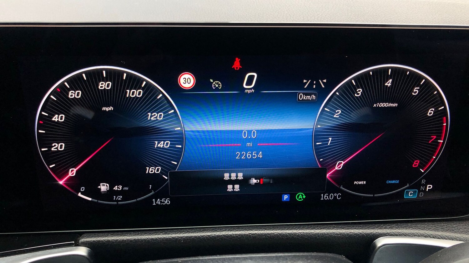 Used Mercedes-Benz GLB 2024 for sale - 76413710: Photo 13