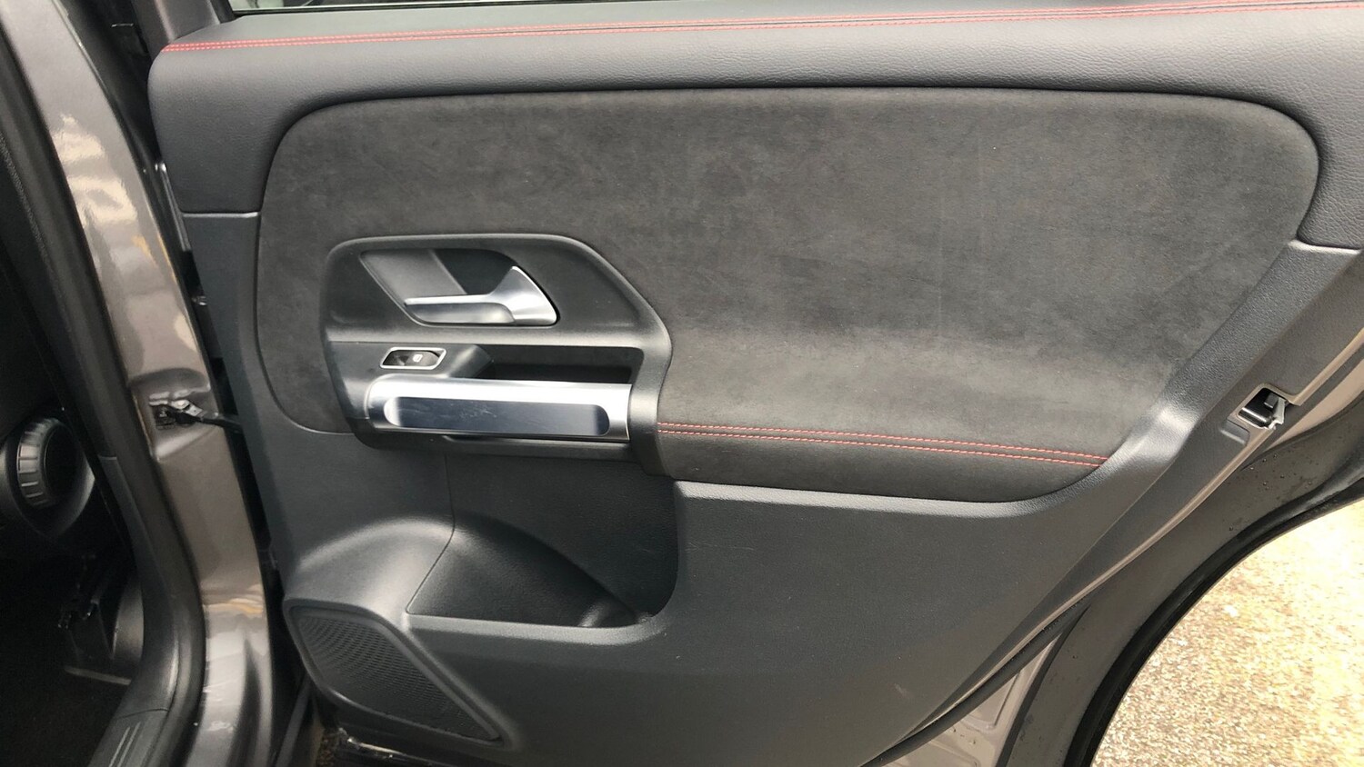 Used Mercedes-Benz GLB 2024 for sale - 76413710: Photo 25