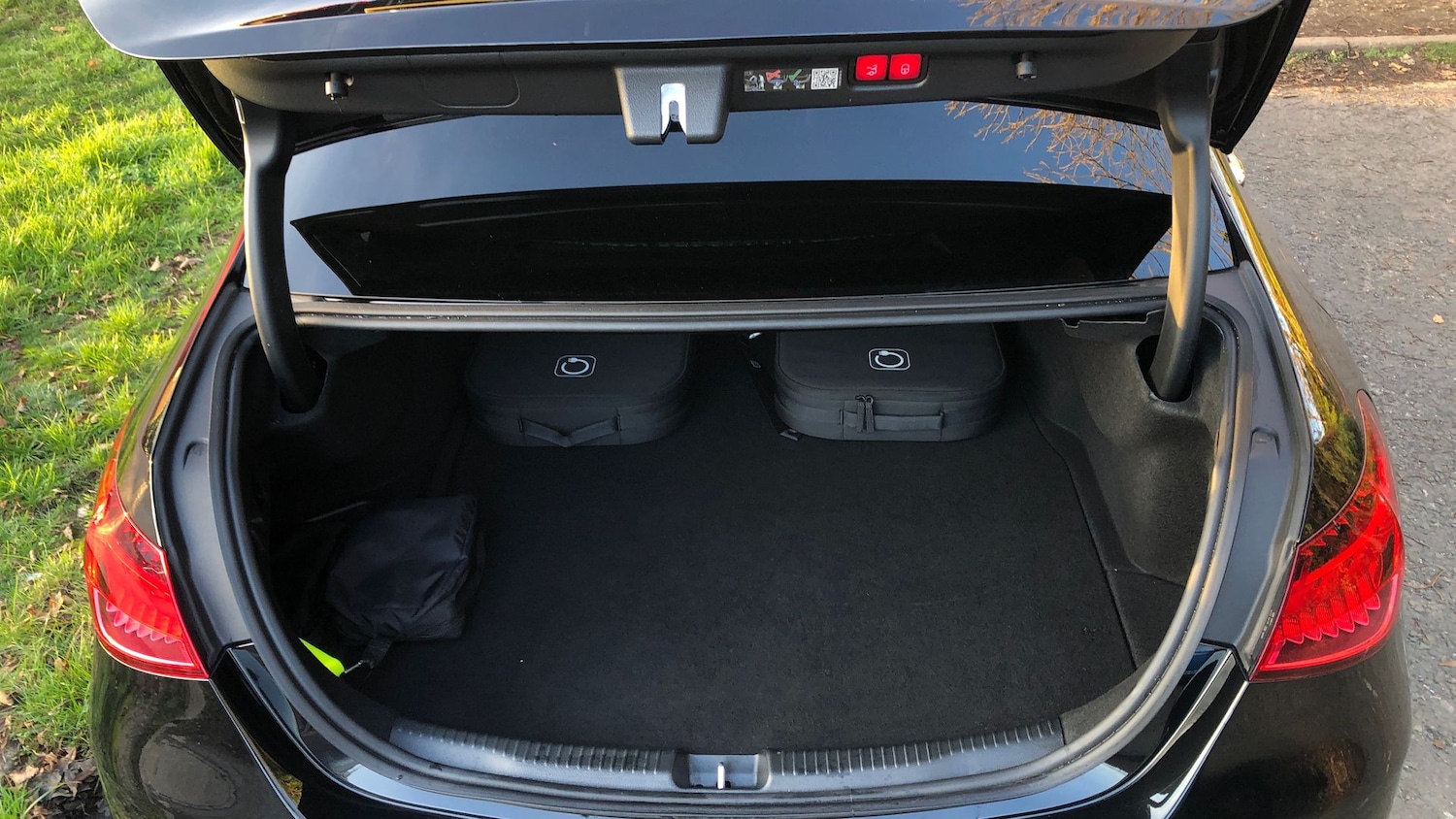 Used Mercedes-Benz C Class 2024 for sale - 76963761: Photo 14