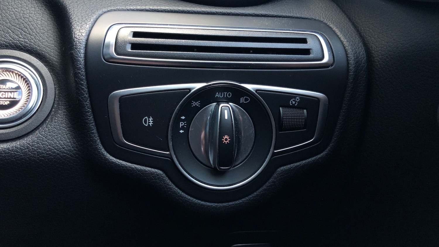 Used Mercedes-Benz C Class 2021 for sale - 77028365: Photo 25