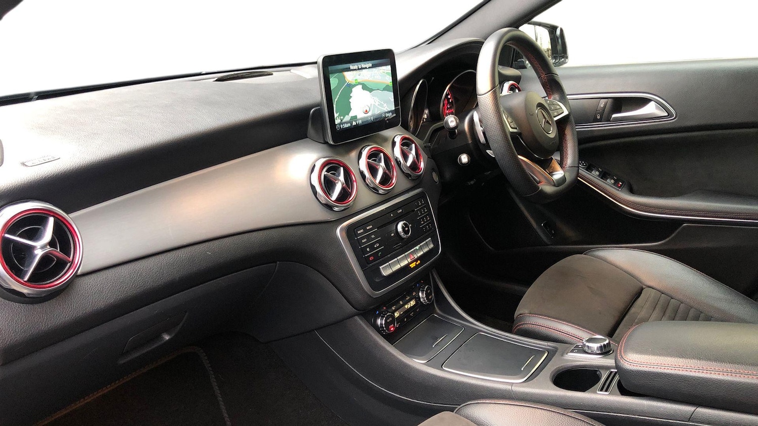 Used Mercedes-Benz GLA 2020 for sale - 76951479: Photo 8