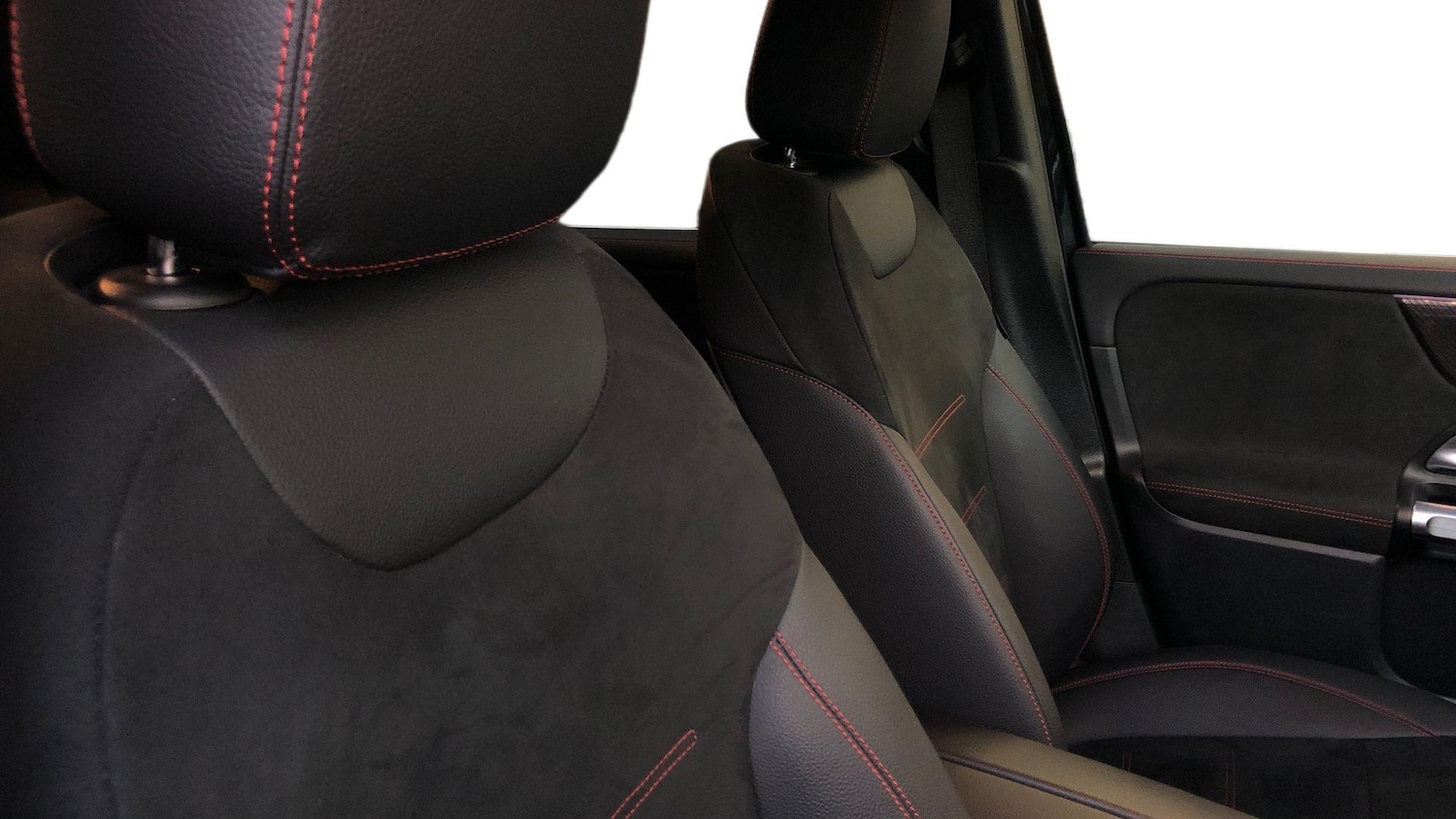 Used Mercedes-Benz GLB 2024 for sale - 76720166: Photo 11