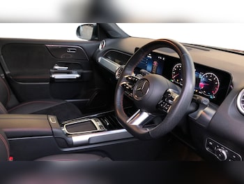 Used Mercedes-Benz GLB 2024 for sale - 76720166: Photo