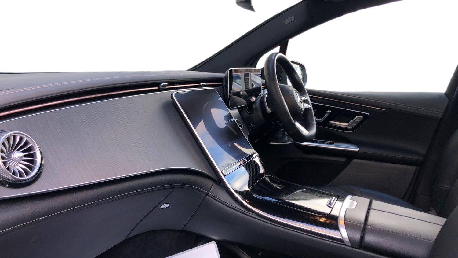 Used Mercedes-Benz EQA 2025 for sale - 77201660: Photo 8