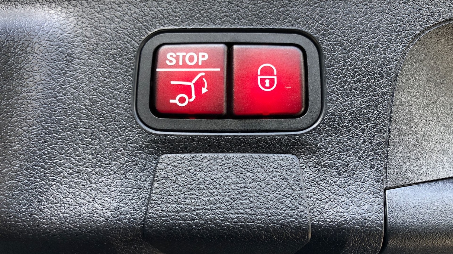 Used Mercedes-Benz CLA 2024 for sale - 76413688: Photo 17