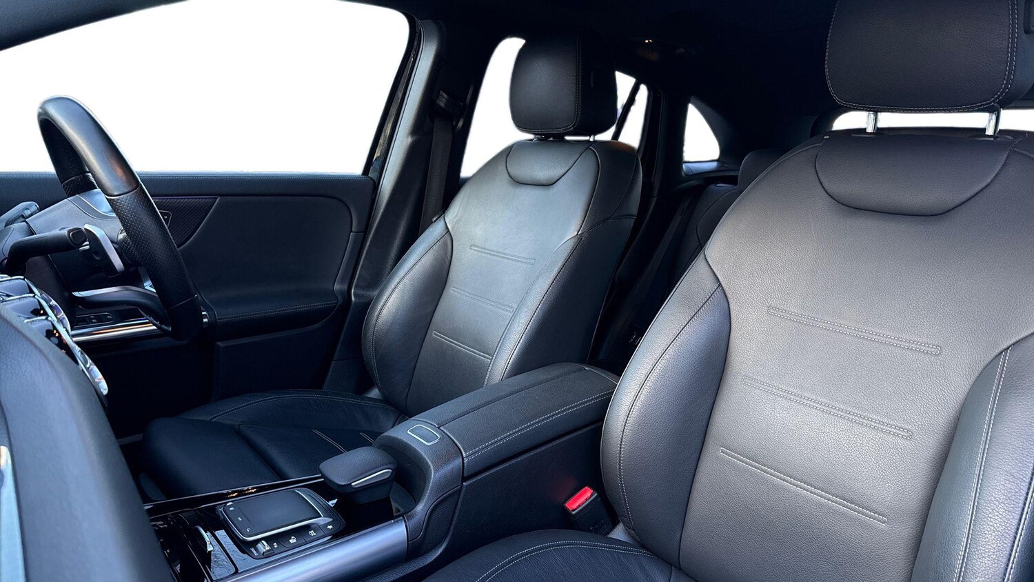 Used Mercedes-Benz GLA 2022 for sale - 77591584: Photo 11