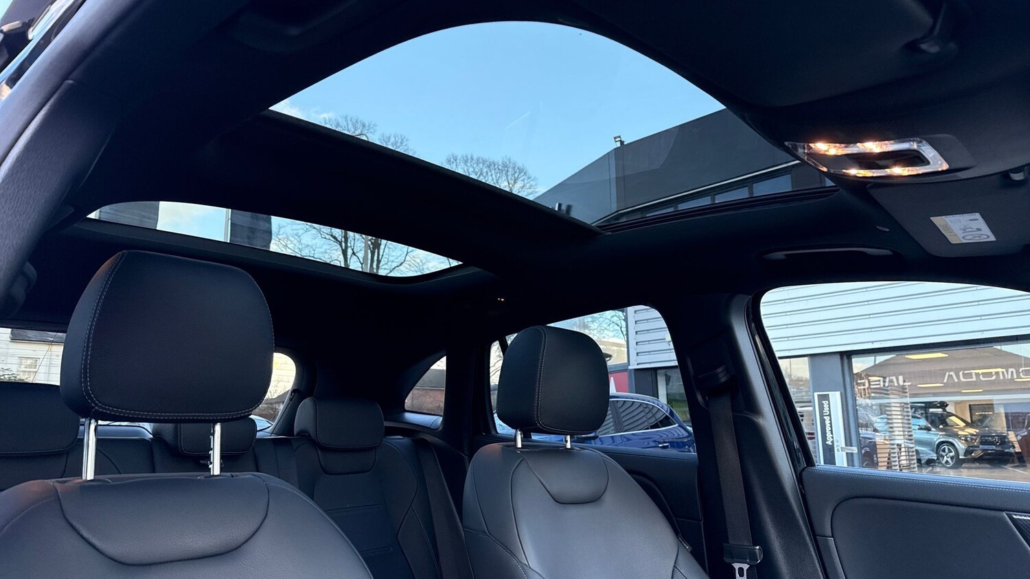 Used Mercedes-Benz GLA 2022 for sale - 77591584: Photo 35