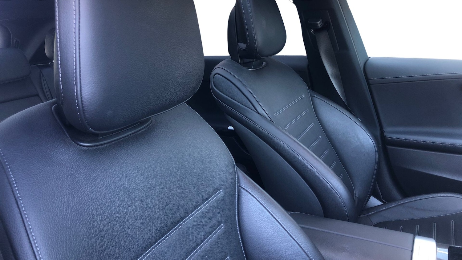 Used Mercedes-Benz C Class 2022 for sale - 76413829: Photo 10