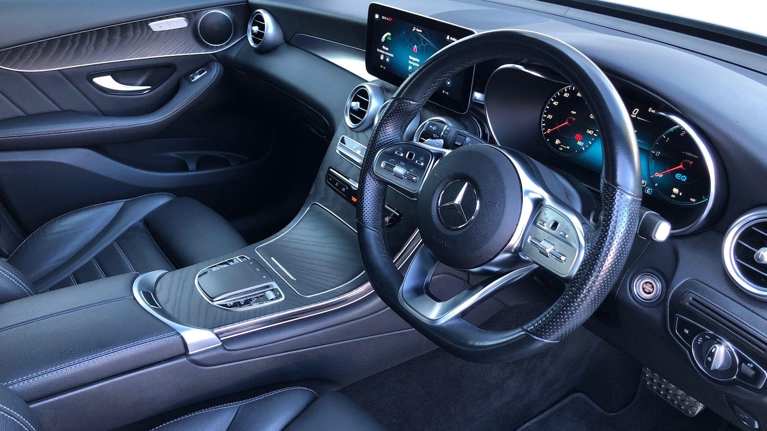 Used Mercedes-Benz GLC 2021 for sale - 77736191: Photo 3